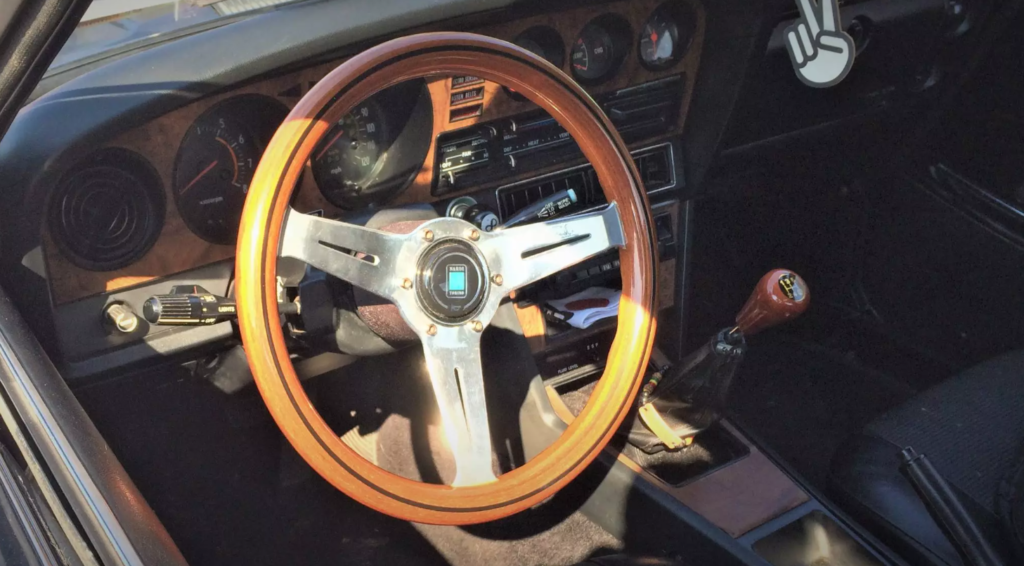 How does a steering wheel lock work? Must read things